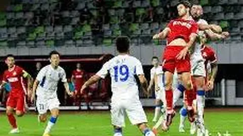 巴塞3-0完胜费伦茨瓦罗斯，登贝莱助三球梅西破纪录